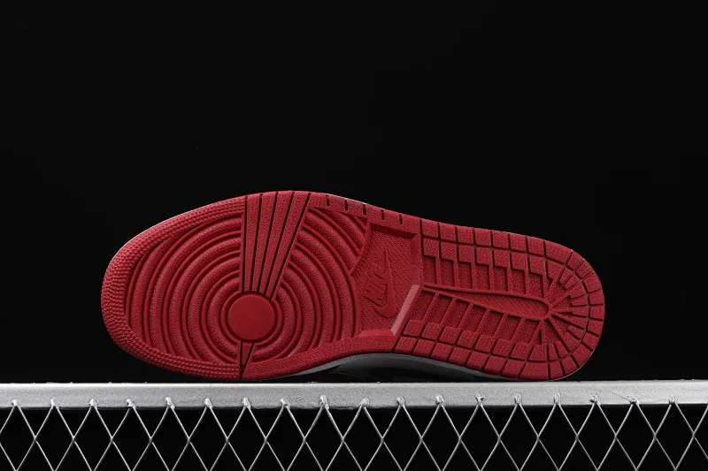 All categories Air Jordan Jordan series basketball shoes Air Jordan 1 High Air Jordan 1 "Fearless" AJ1 Joe 1 high top red and blue patent leather CK5666-100